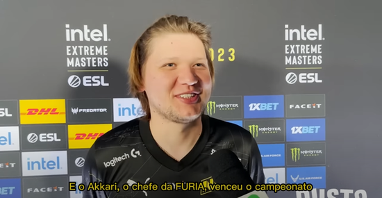 它是推动我 它是推动我