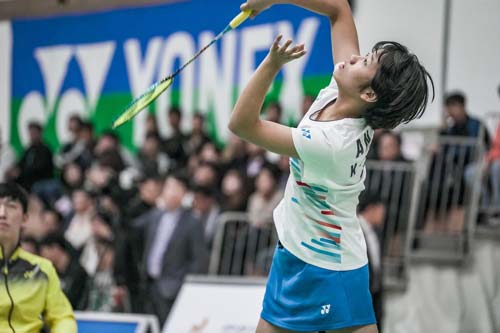 相比之下 相比之下